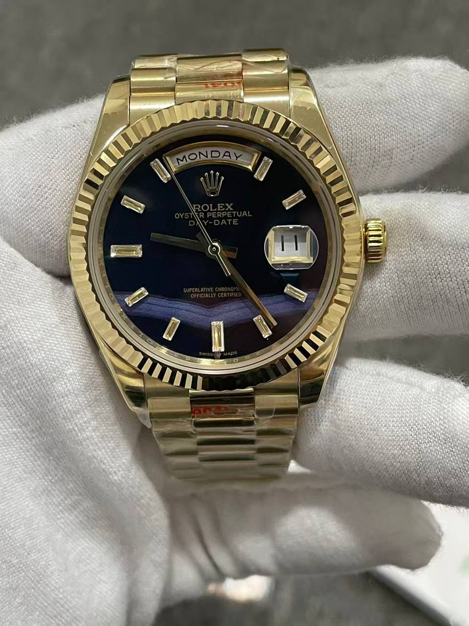 Day-Date Guld/Sort 40 MM